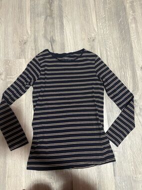 2 for $10 Primark Women’s Navy Striped Long-Sleeve Top size small